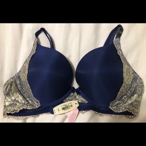 Victoria’s Secret Bra - NEW with TAGS